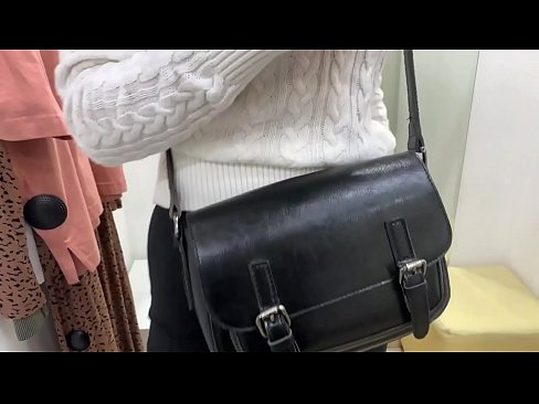 ❤️ Публічна мастурбація молодої сучки FeralBerry фалоімітатором у примірочній ❤️❌ Секс-відео на порно uk.pornfuror.ru